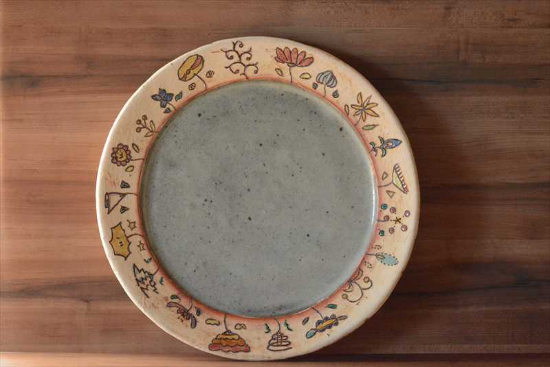 色絵リム皿の画像