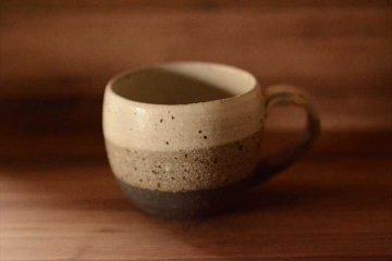 三色マグの画像