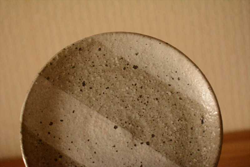シマシマ皿の画像