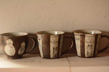 釉彩ネコマグの画像
