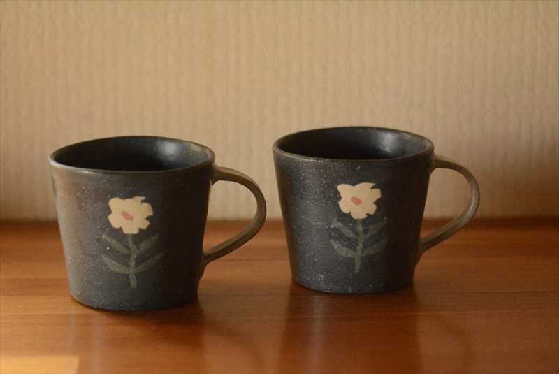 花とチョウマグの画像