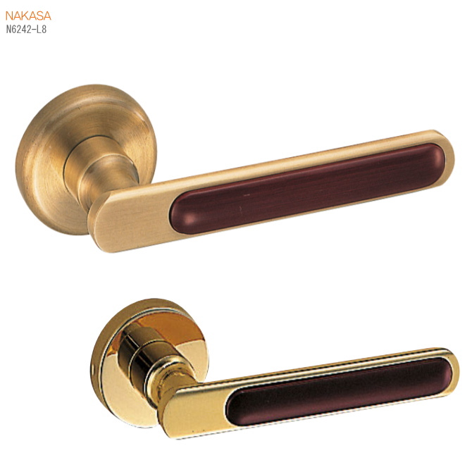 純金仕上げレバーハンドル（仙徳仕上）丸座 真鍮+積層 ドアレバー 空錠・チューブラ空錠・表示錠・間仕切錠の画像