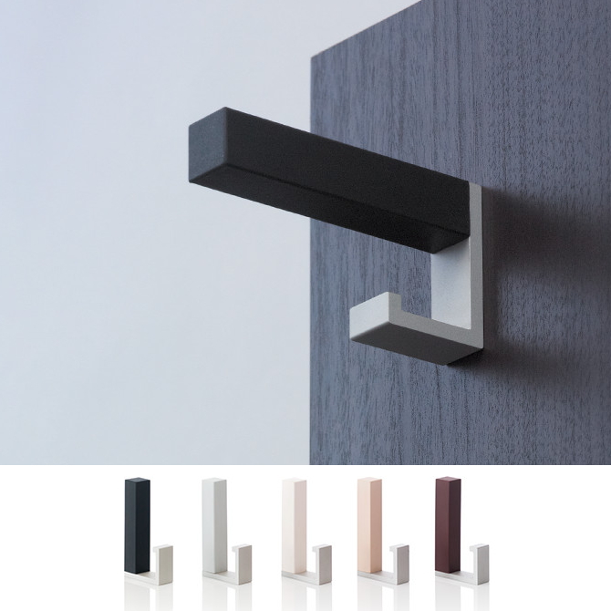 TOATOA 戸当たり　B4 フック付き　室内ドア用戸当たり　上部取付用　ドアストッパー　トイレドア荷物掛けの画像