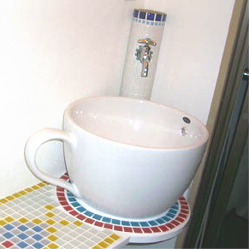 カップ型 洗面ボール排水栓付（コーヒーカップ 大）トイレ　洗面所 お手洗い 手洗い鉢 手洗器 洗面台 オーバーフロー有り　陶器　DIY画像