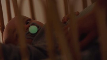 北欧デンマークで30年以上愛されるシンプルでおしゃれなカラーが人気のおしゃぶりBIBS「ビブスSupremeスプリーム」新生児への出産祝いにも（Blushピンク・蛍光タイプ/サイズ6-18ヵ月用）画像