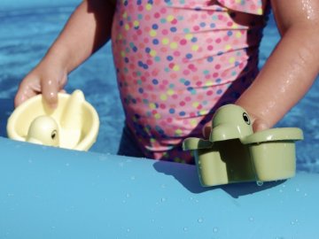  スウェーデン発！おもちゃブランド「バイキングトイズ エコライン」ダックボートあひるのボートお風呂やおうちプールで遊べます！プレゼントにおすすめ！画像