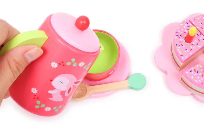 お誕生日プレゼントに！フランスおもちゃブランド「DJECOジェコ」リリーローズパーティ対象年齢３歳以上　知育玩具、木製おもちゃラッピング無料対象商品の画像