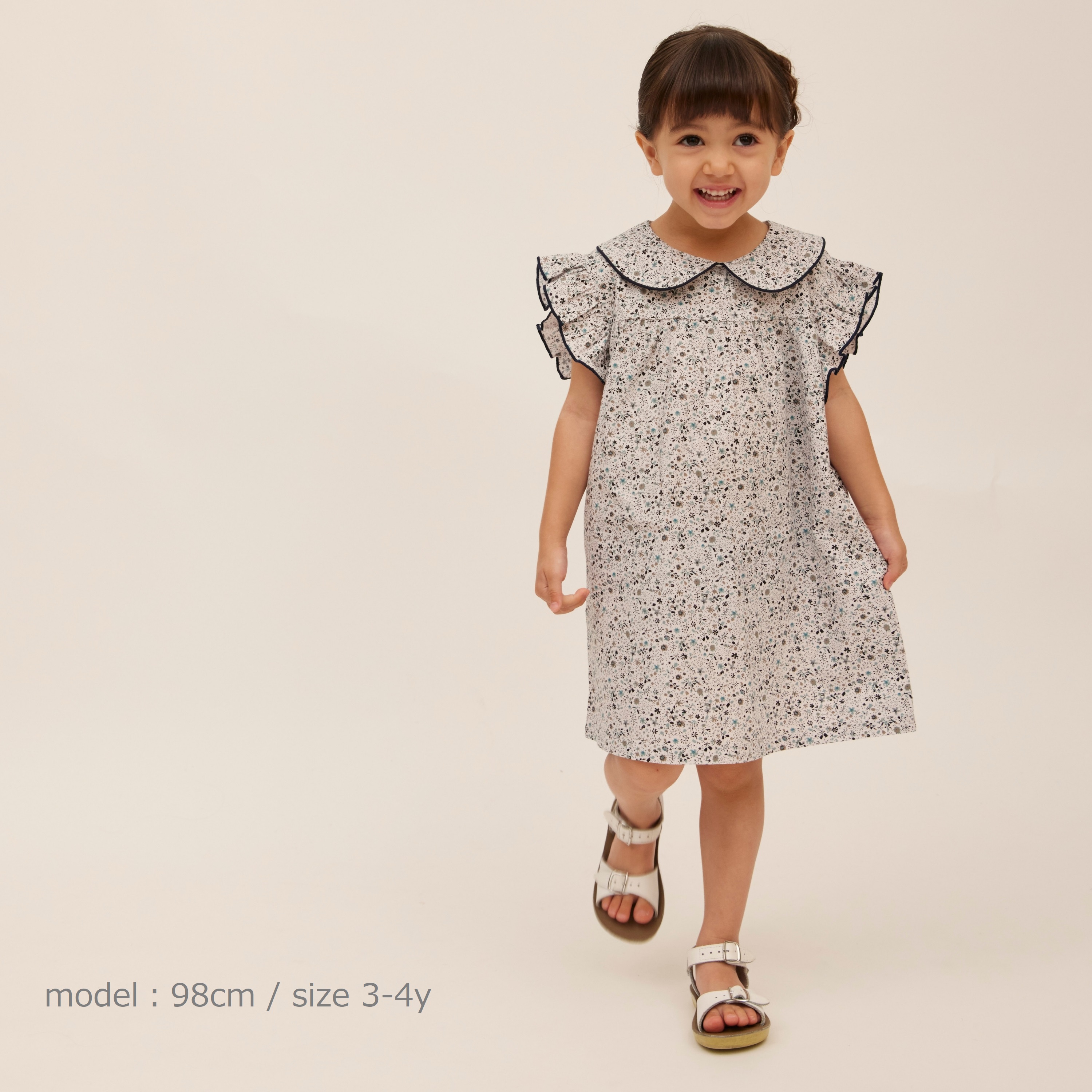 子供服ブランド「プチミグ」の夏の子供服日本発子供服ブランド「プチミグ」夏の小花柄ワンピース3サイズ80サイズ、90サイズ、100サイズの画像