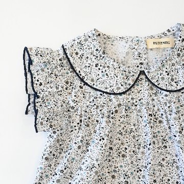 子供服ブランド「プチミグ」の夏の子供服日本発子供服ブランド「プチミグ」夏の小花柄ワンピース3サイズ80サイズ、90サイズ、100サイズの画像