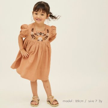 子供服ブランド「プチミグ」の夏の子供服日本発子供服ブランド「プチミグ」夏のワンピース刺しゅう入り100から120サイズまでお誕生日プレゼントに！の画像