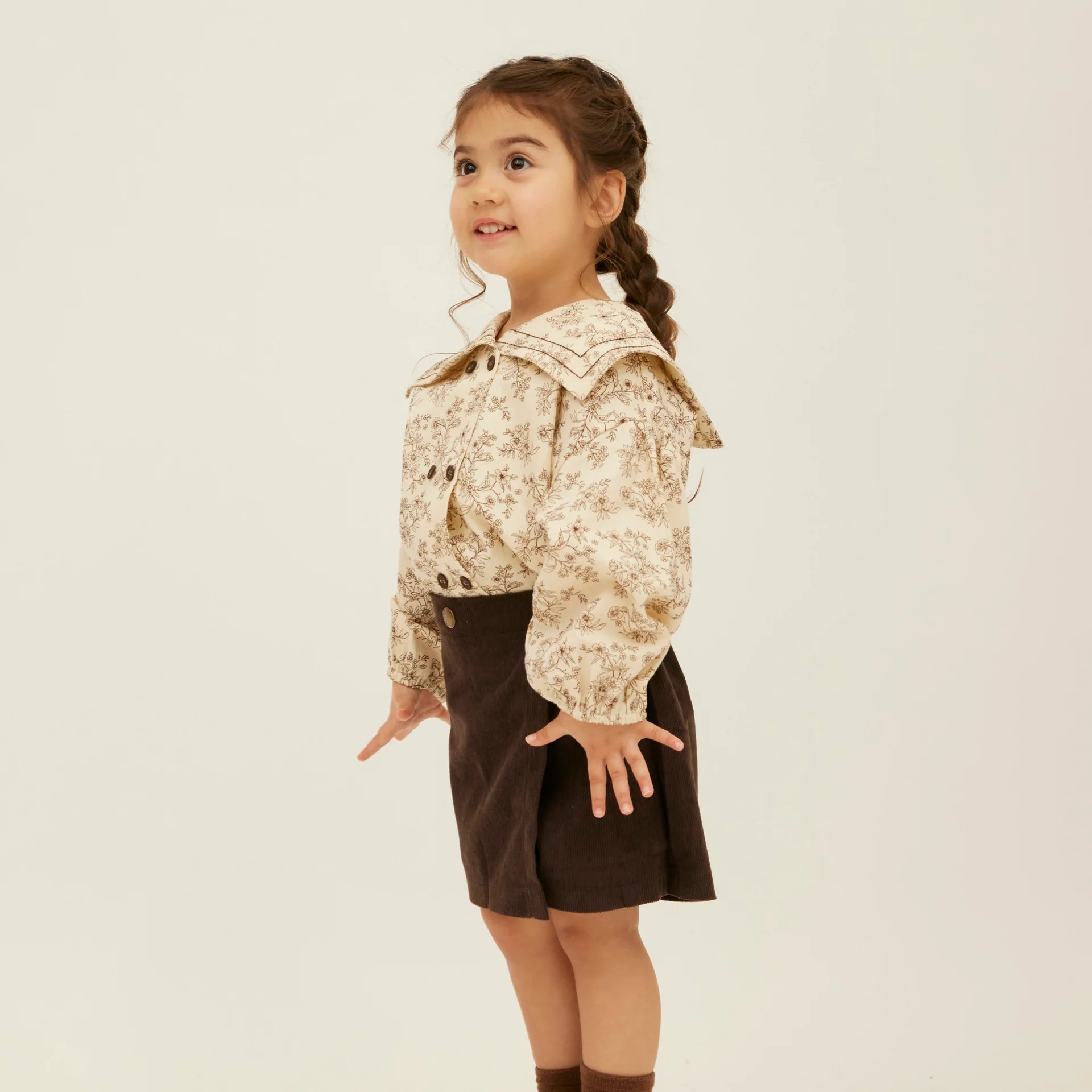 「PetitMigプチミグ」秋の新作子供服セーラーカラー花柄ダブルボタンブラウス・お誕生日プレゼント・クリスマスプレゼントに！80サイズ、90サイズ、100サイズ、110サイズの画像