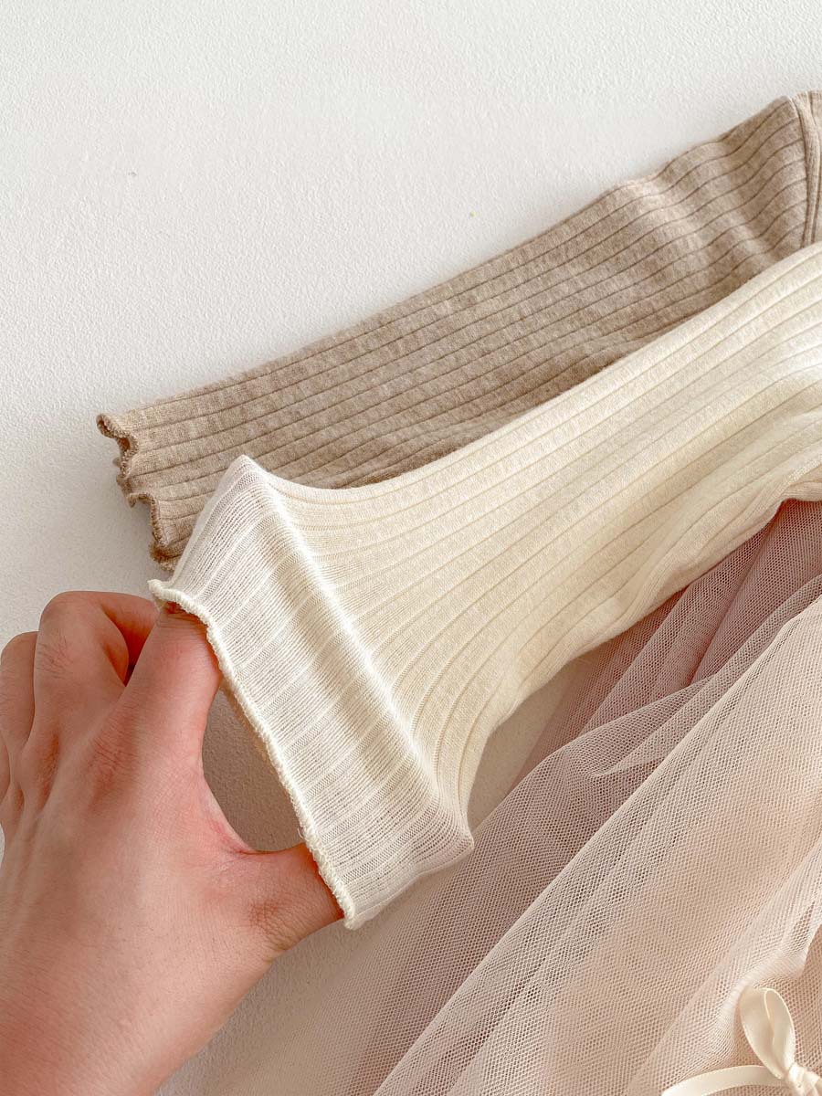 発表会などの特別なシーンでも！チュール付きワンピース・ドレス　リボン　シンプルデザインでお誕生日プレゼントにもおすすめサイズ80から120の画像