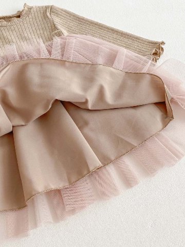 発表会などの特別なシーンでも！チュール付きワンピース・ドレス　リボン　シンプルデザインでお誕生日プレゼントにもおすすめサイズ80から120の画像