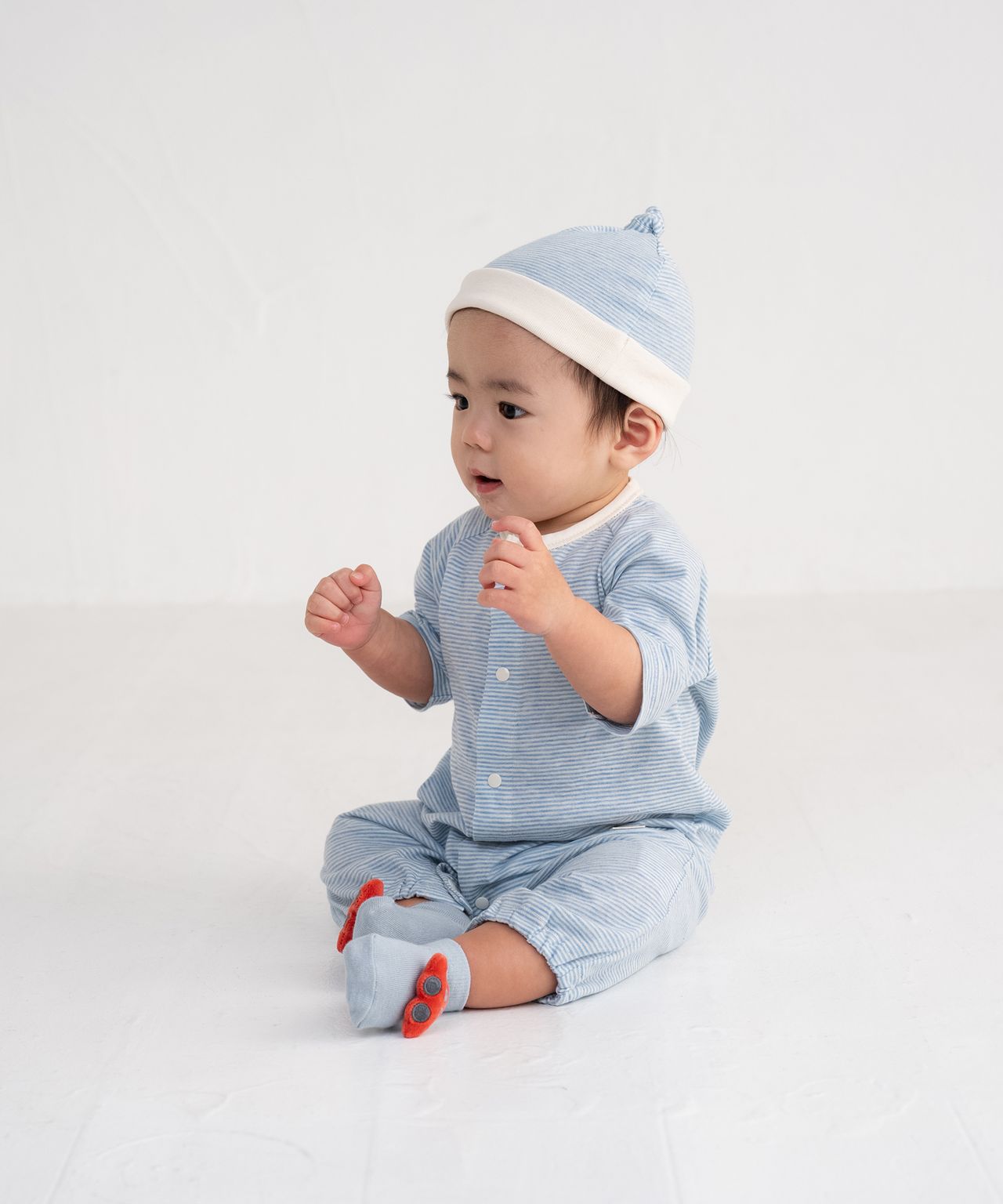 日本製ベビー服ブランド「スタンプル」春の赤ちゃん服入荷！ボーダー綿コットン100％2ウェイオールご出産祝い・ご出産準備に！50-70㎝ベビー用帽子、ベビー用カップ入り靴下ギフトもの画像