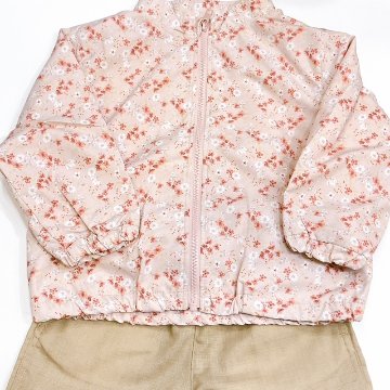 100サイズ 女の子 春夏お出かけコーデ3点セット｜花柄ウィンドブレーカー×チュールTシャツ×ハーフパンツ 3点セット｜ご入園祝いや2歳-3歳のお誕生日プレゼントに！！の画像