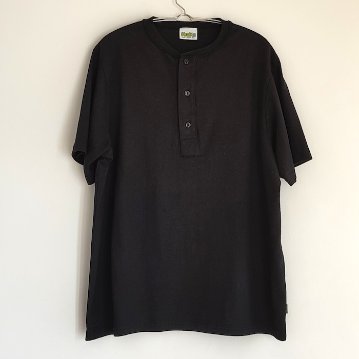 Phatee - HEMP HENLEY NECK S/S / BLACKの画像