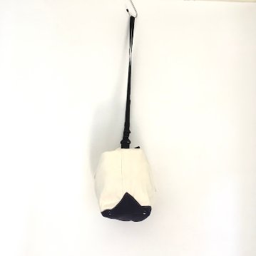 sanpo shoulder bag / KINARI*NAVYの画像