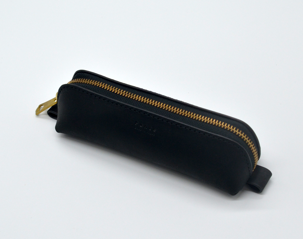 三角ペンケース（P3）の画像