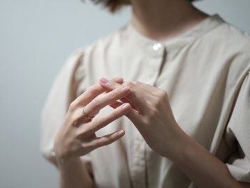 K18 ファイブ ダイヤモンド マット リング rph28845122の画像