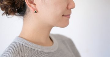 K18 ピラミッド ピアス rph43540423の画像