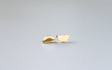 K18 ハーフムーン ピアス rph48006423の画像