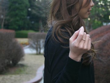 K18 ファンシーカット ダイヤモンド リボン リング rph28356422の画像