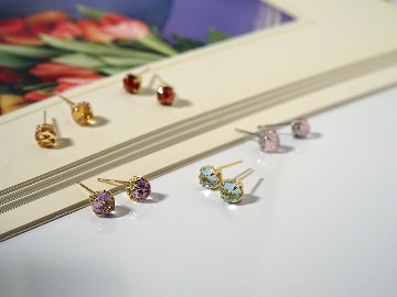 K18 ブルートパーズ ローズカット ピアス rpacp1789b23の画像