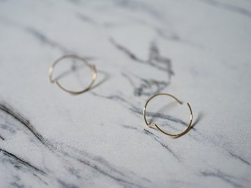 K18 アルテルノ フープピアス rpj1878a23の画像