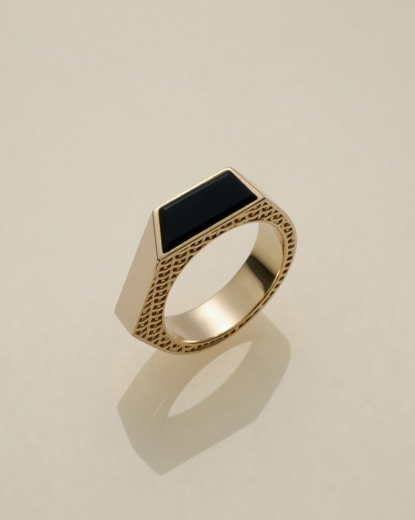 K10 オニキス スラントリング vg23r1567tの画像