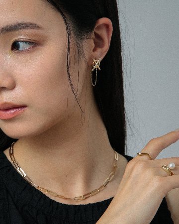 K10 クロス ドロップチェーンピアス vz23e1564fの画像