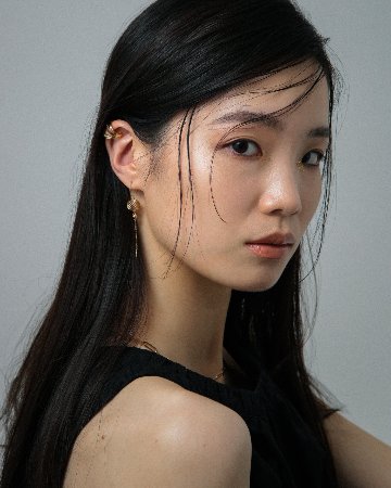 K10 シルキー イヤーカフ vg23e1570fの画像