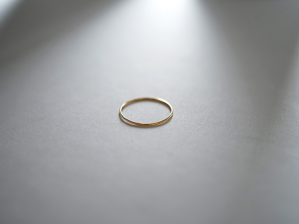 K18 シン リング 0.8mm rpaub9322の画像