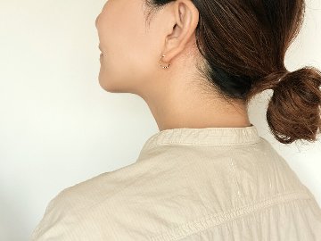 K18 ハニカム ピアス rph43711323の画像