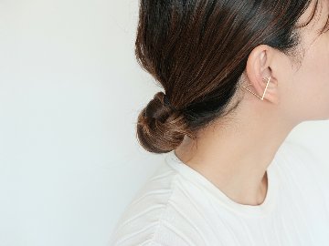 【片耳販売】 K18 ワイド トライアングル イヤーカフ rpa2270623の画像