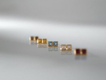 K18 カラーストーン スクエア ピアス rph43680123の画像