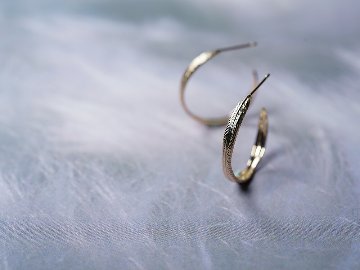 K18 ドスアラス ピアス rph48987223の画像