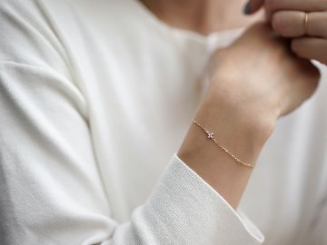K18 ベイビー クロス ダイヤモンド ブレスレット rph69649124の画像