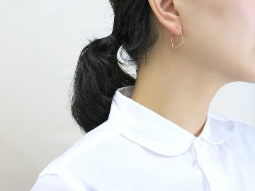 K18 スクエア フープピアス rpaub2423の画像