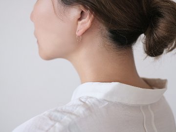 K18 カットボール バックキャッチ チェーンピアス rph43655723の画像