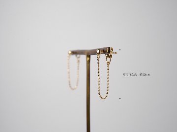 K18 カットボール バックキャッチ チェーンピアス rph43655723の画像