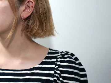 K18 ブラック ダイヤモンド チェーン スタッド ピアス rpa1873823の画像