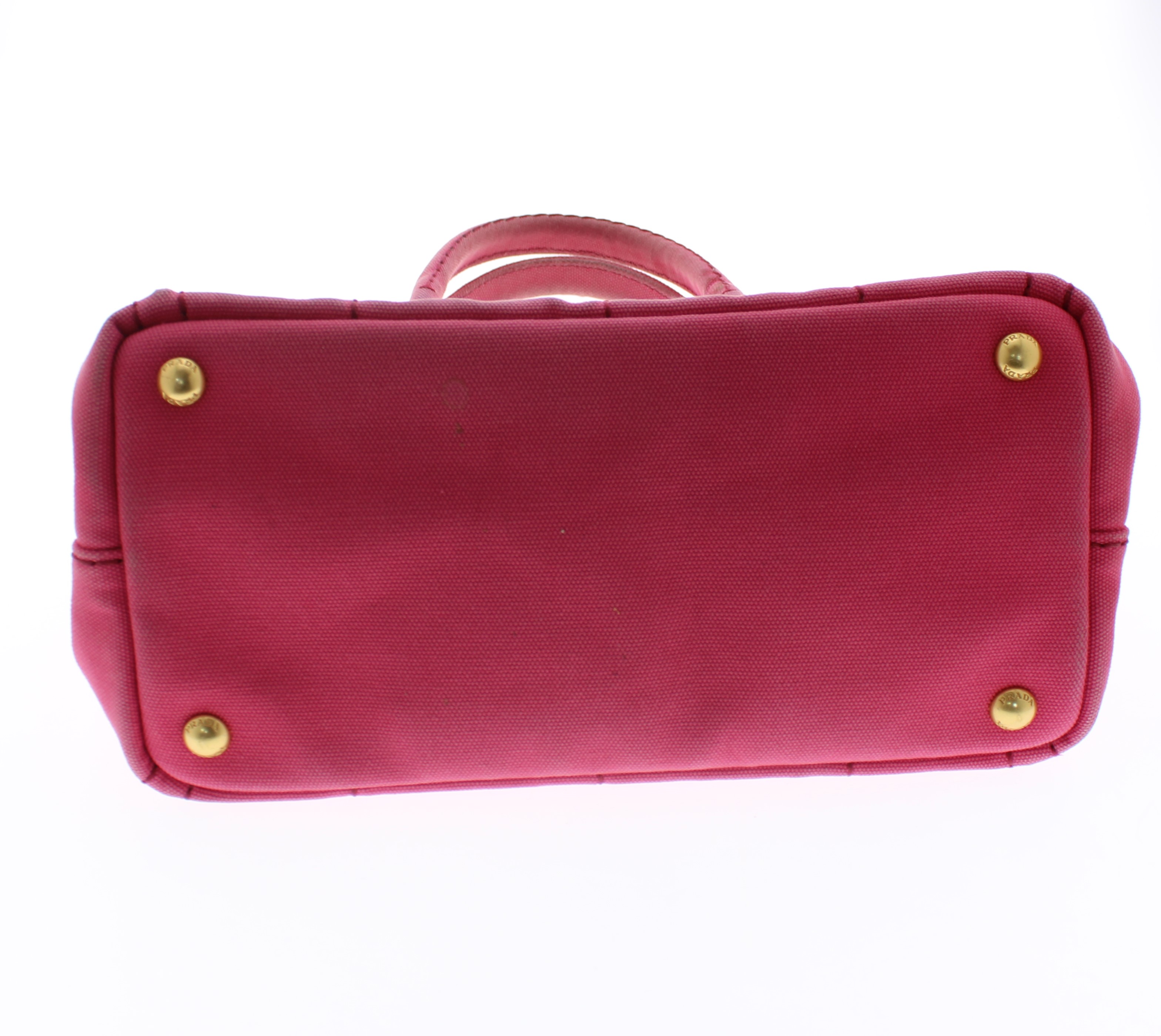 PRADA　カナパトートの画像