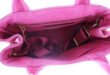 PRADA　カナパトートの画像