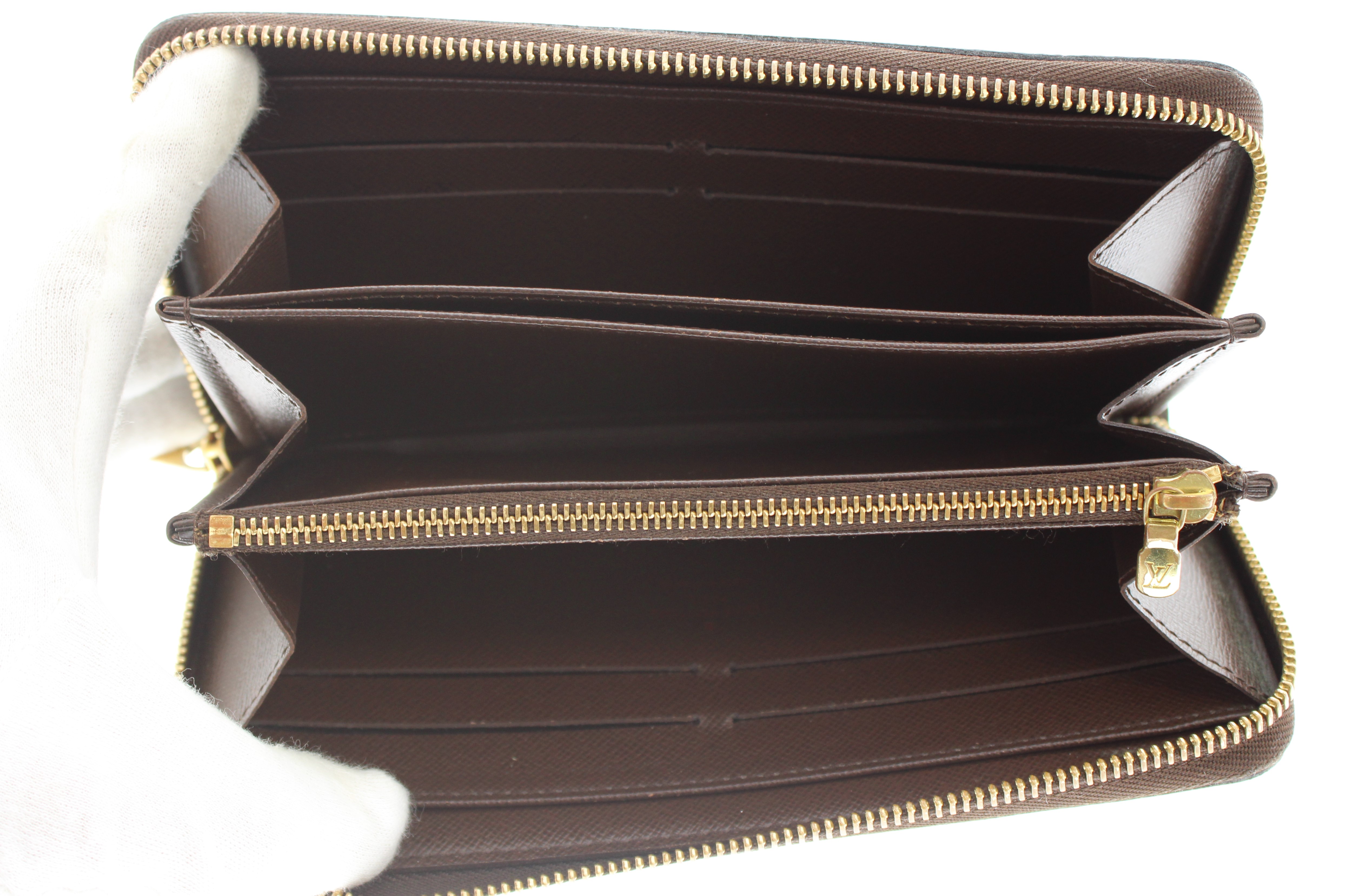Louis Vuitton　ダミエ　ジッピーウォレット　VI4028の画像