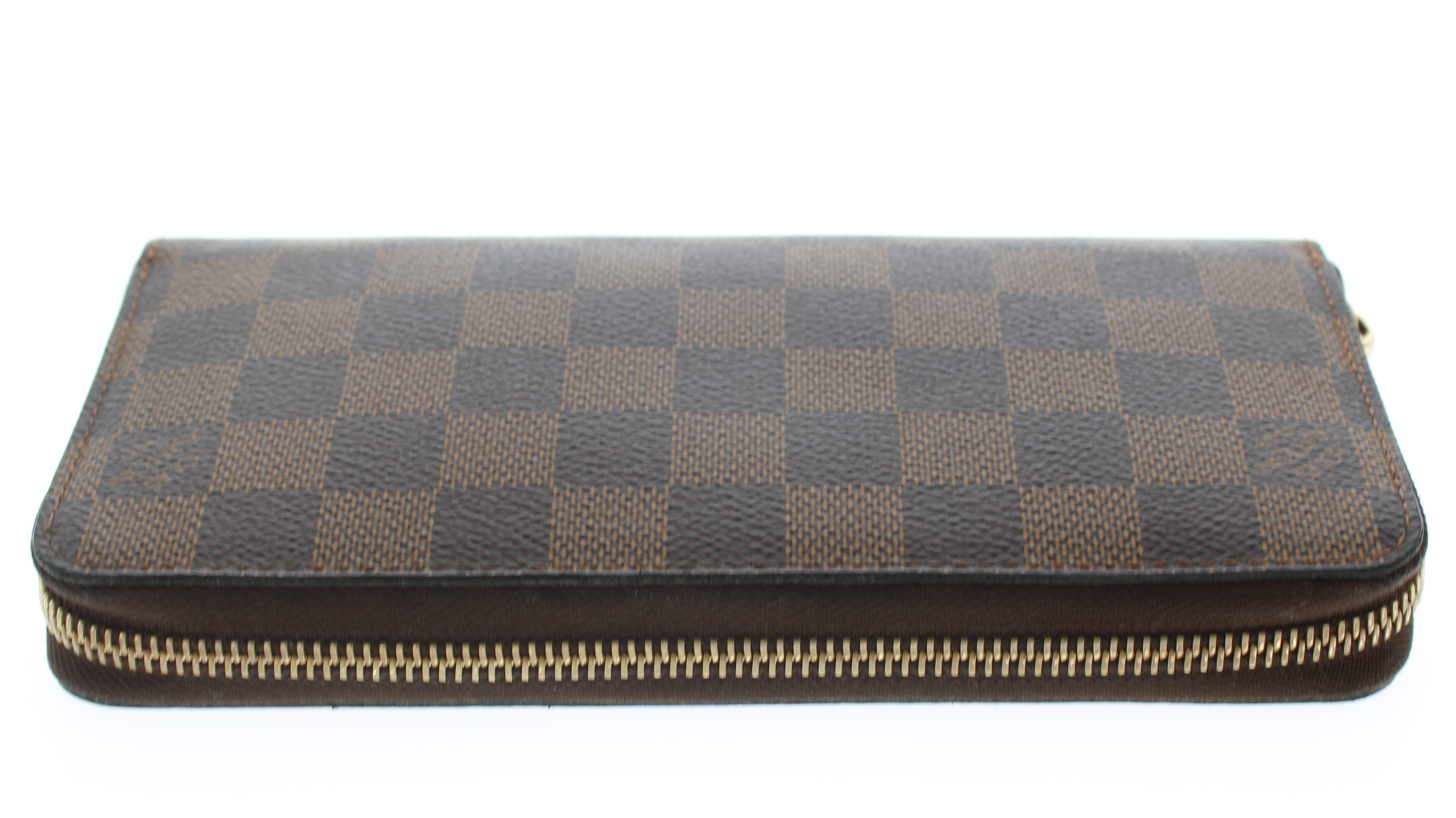 Louis Vuitton　ダミエ　ジッピーウォレット　VI4028の画像