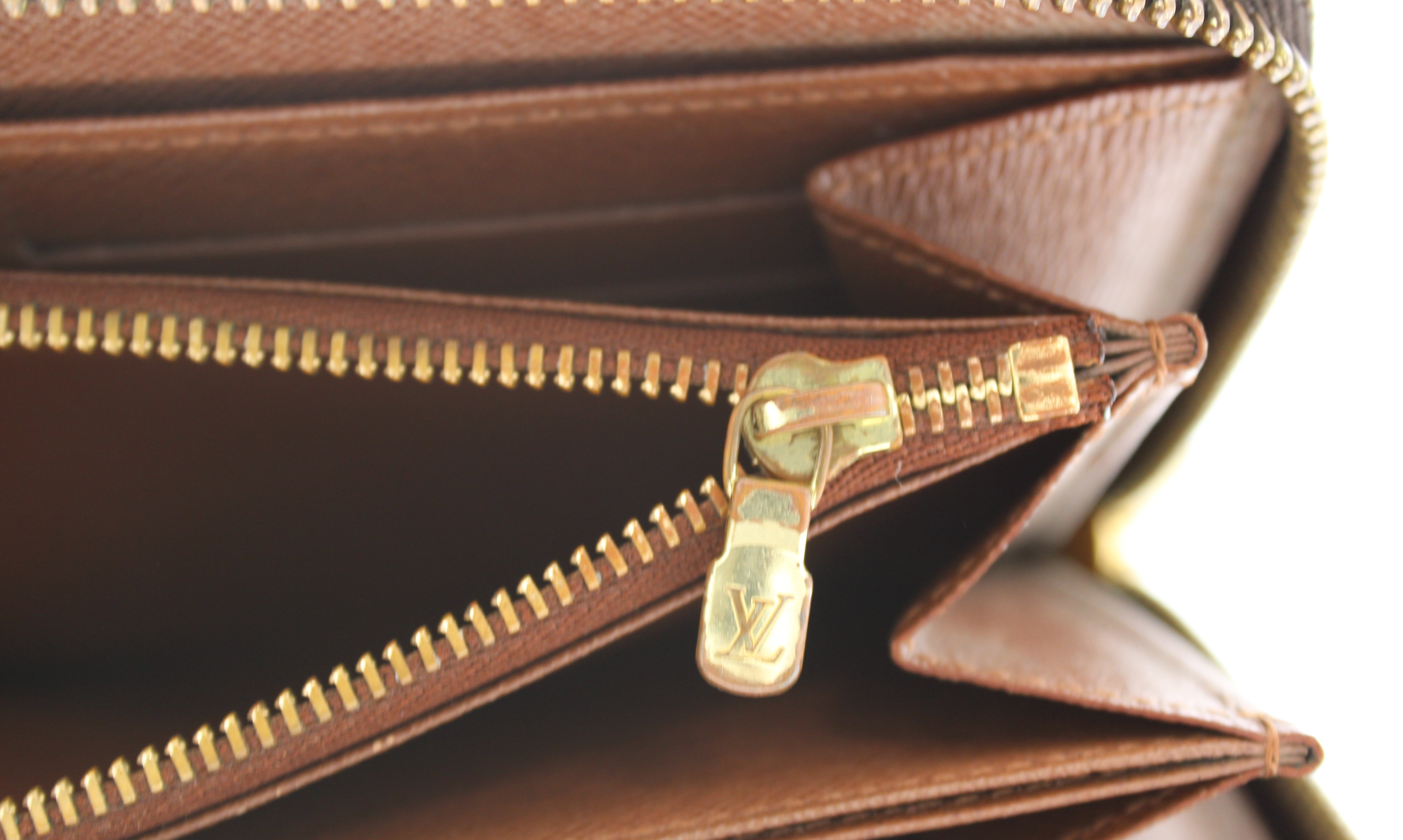 Louis Vuitton　モノグラム　ジッピーウォレット　	M60017の画像