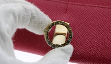 BVLGARI　ジップ長財布の画像