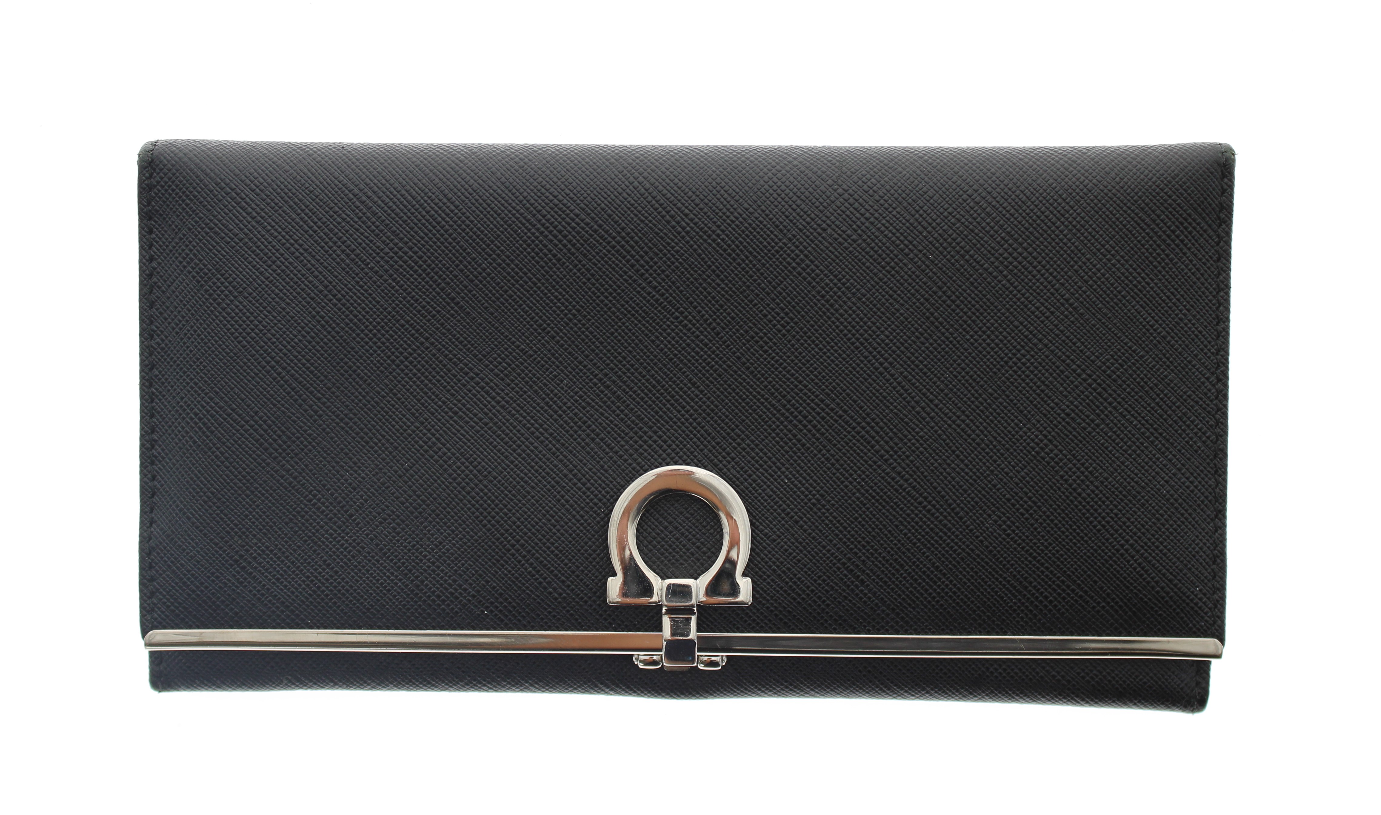 Salvatore　Ferragamo　ジップ長財布　ブラックの画像