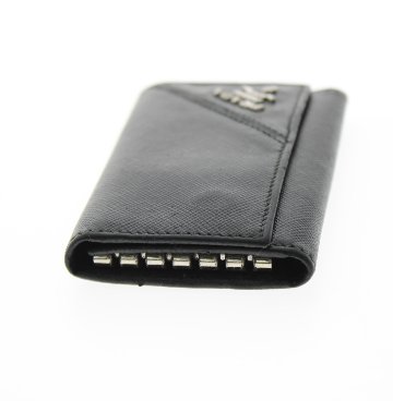PRADA　6連キーケース　2M000025　ブラックの画像