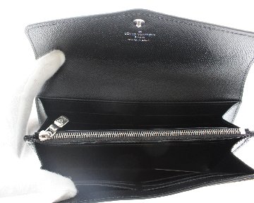 LOUIS VUITTON　ポルトフォイユ　サラ　エピ　の画像